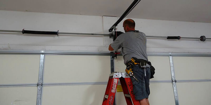 emergency garage door repair - Mr. Garage Door Repairman